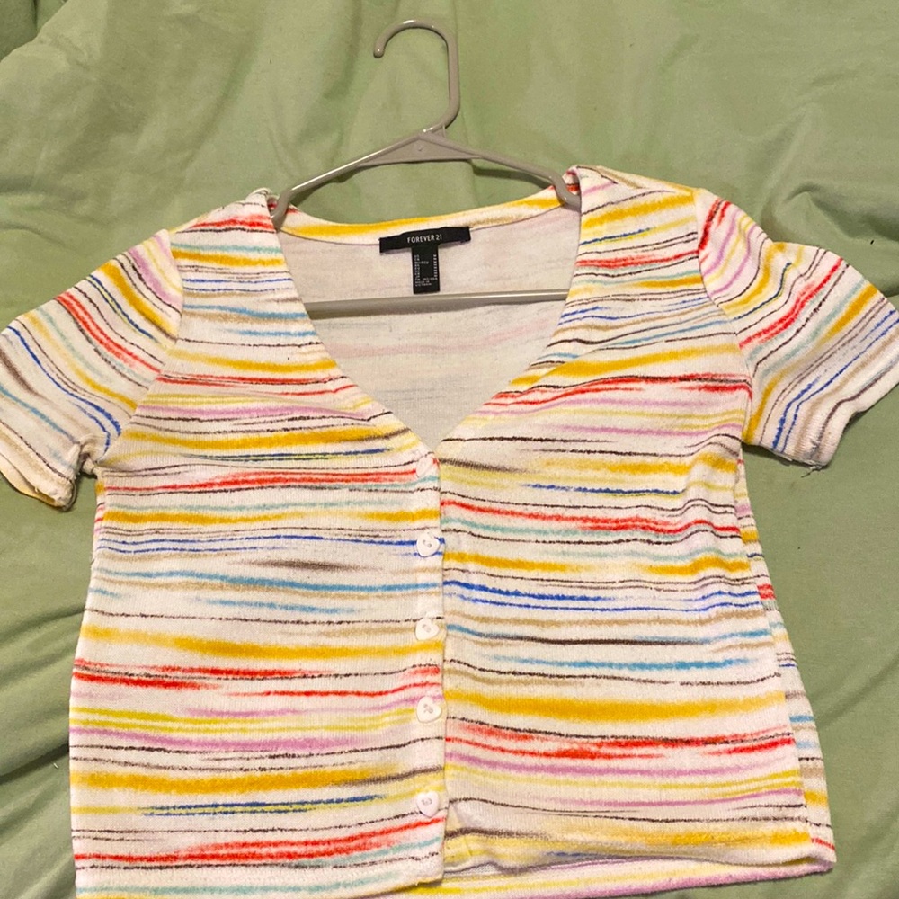 Forever 21 cropped t shirt